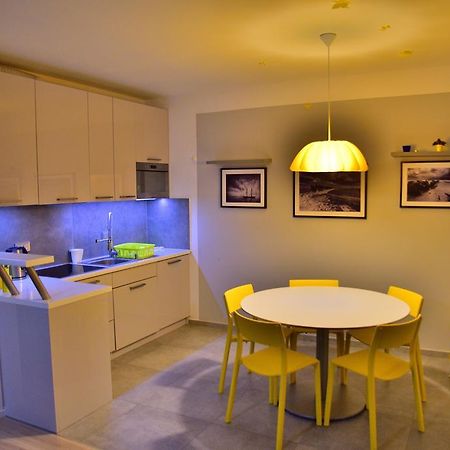 Bajkowa Plaza - Amber Apartman Gdańsk Kültér fotó